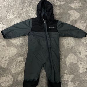 Columbia 1 piece Snowsuit 6-12 months